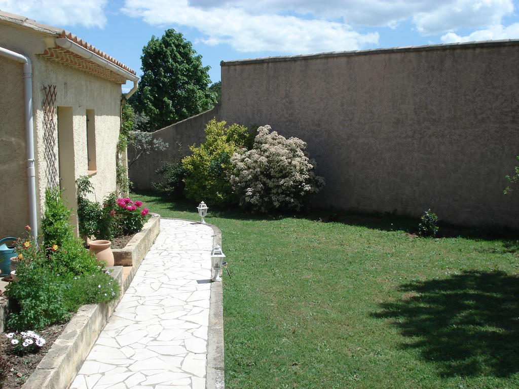 B&B L'Oustalet De Sylvie Villeneuve-lès-Avignon Exterior photo